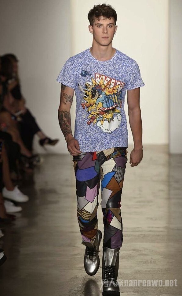 Jeremy Scott 发布2015春夏全新造型