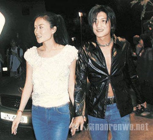 王菲谢霆锋为什么分手12年后又复合?