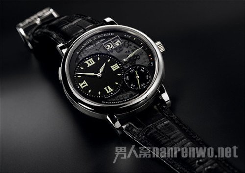 LANGE 1 TIME ZONEComo Edition