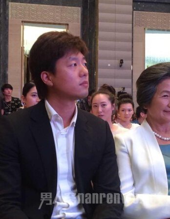 凌潇肃，李亚鹏你们如何看待背叛
