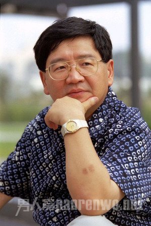 徐小平个人照片