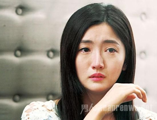 李悦彤崩溃落泪