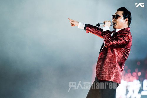 鸟叔PSY《江南style》点击破21亿 工体将现万人骑马舞