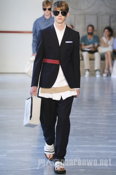 Andrea Pompilio ����2015������װ