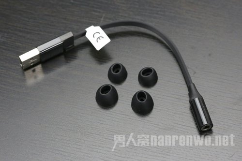 华为降噪耳机AM180