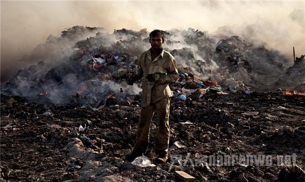 ��̬����