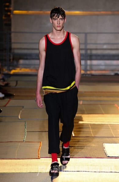Cerruti 发布2015春夏男装 Cerruti 发布2015春夏男装