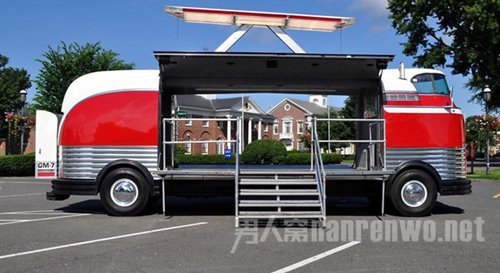 GM Futurliner