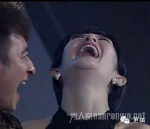 谢娜牙齿