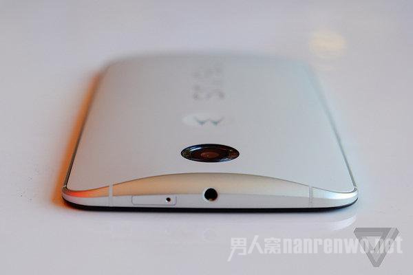 谷歌Nexus 6机身