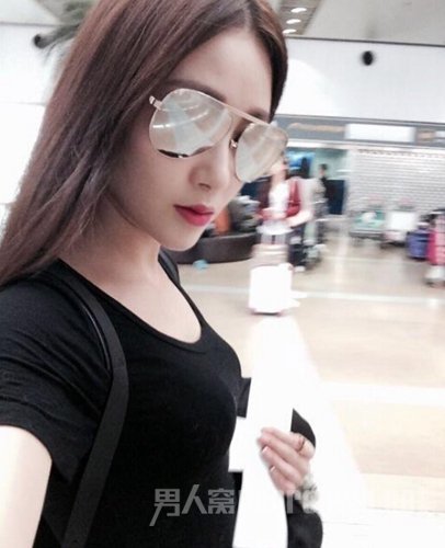 吴启华老婆石洋子私照