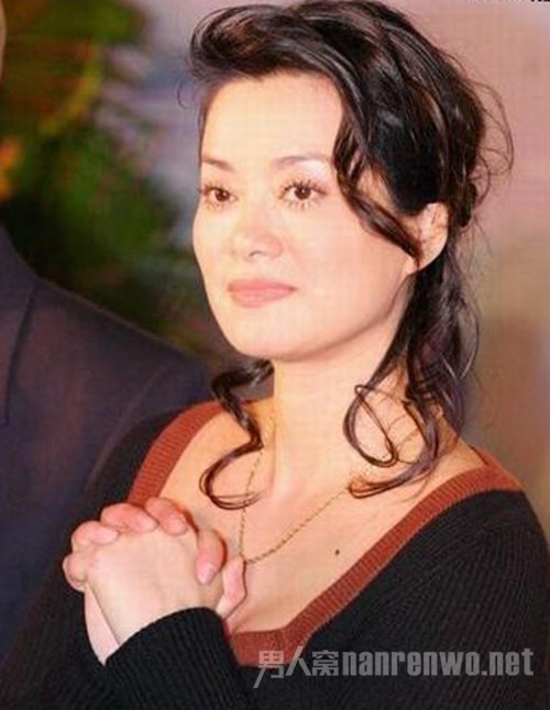 毛阿敏