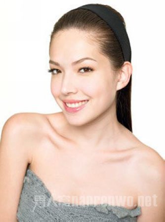 阮经天女友许玮宁个人资料