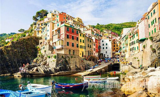 意大利，Riomaggiore，独特的海岸美