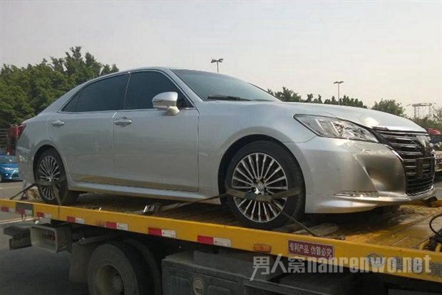 一汽丰田全新皇冠
