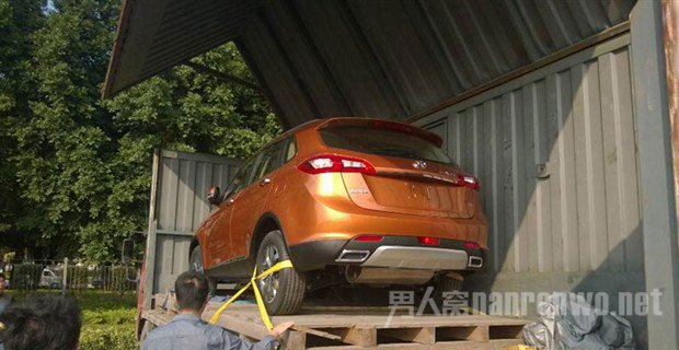 北汽绅宝全新SUV