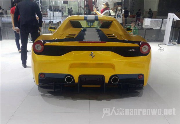 法拉利458 Speciale A