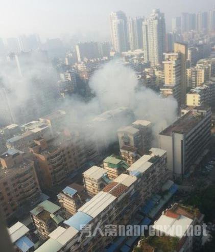 厦门美湖路小吃店突发煤气爆炸