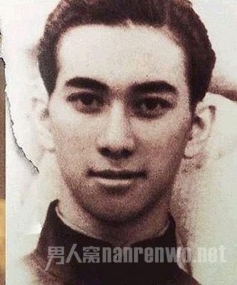 赌王何鸿燊早期照片