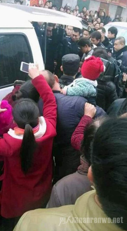 犯罪嫌疑人指认现场