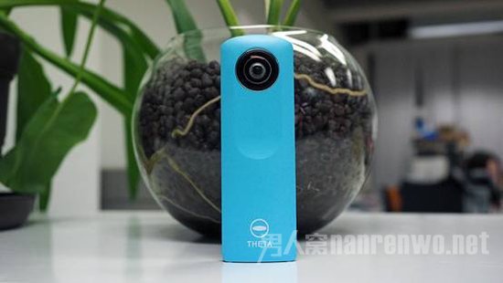 理光第二代Theta全景便携相机