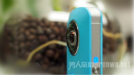理光第二代Theta全景便携相机厚度