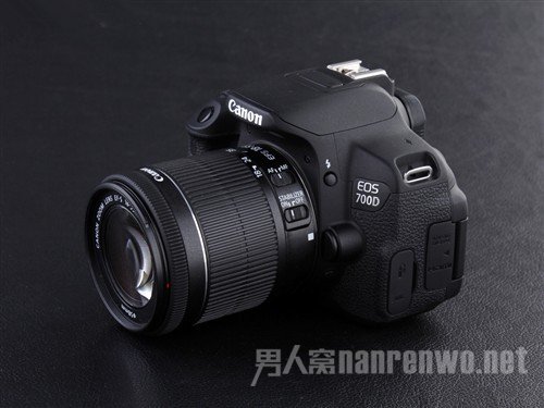 佳能700D