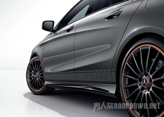 奔驰CLA 45 AMG 限量版汽车线条
