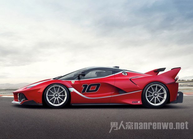 法拉利LaFerrari赛道版车型FXX K车身