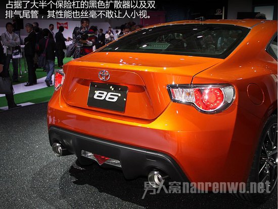 丰田86跑车尾灯