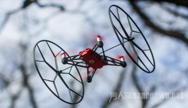 Parrot Rolling Spider Minidrone
