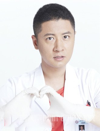 《青年医生》男主发型大PK
