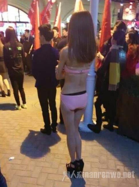 �ưɿ�ҵ����Ů��������