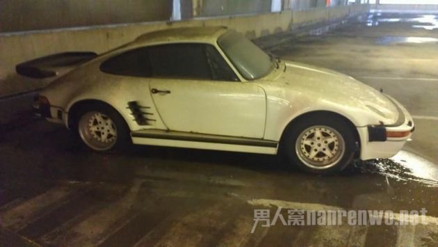 罕见版保时捷930老爷车