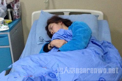 受伤的女护士 受伤的女护士