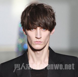 Costume National Homme 秀场发型