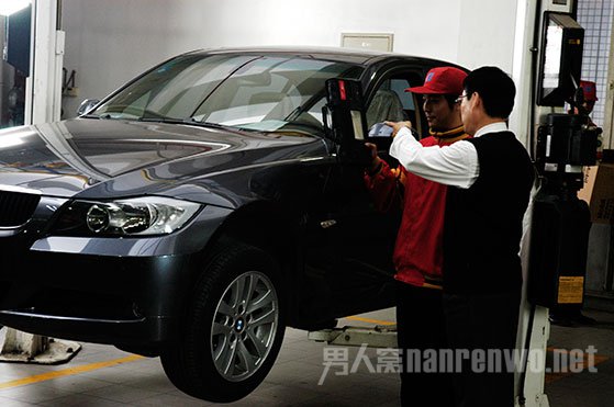 定期保养汽车