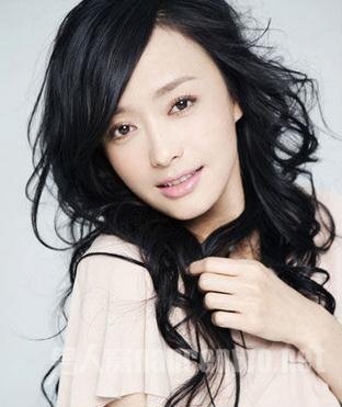 娱乐圈明星秦岚只谈恋爱不结婚