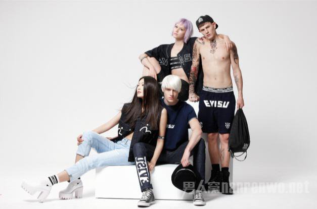 EVISU 2015ϵ