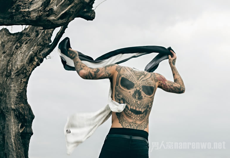 Stephen James