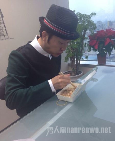 李玉刚