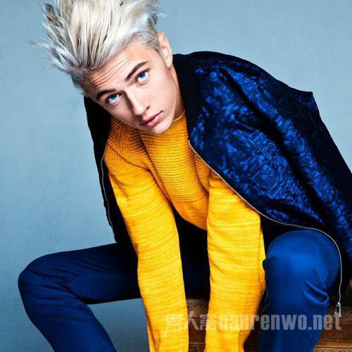 ģLucky Blue Smith