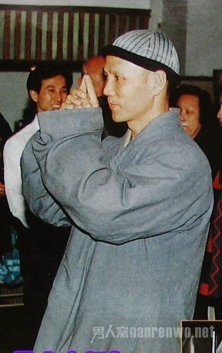黄元申