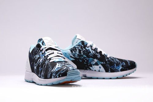 栩栩如生的骇浪 adidas Originals ZX Flux