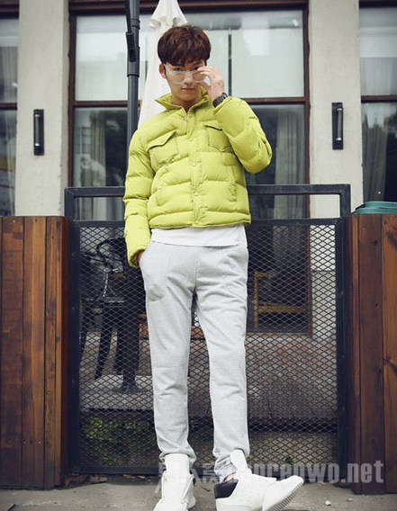 ݻɫ޷