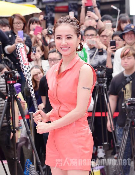 蔡依林《呸》签唱会预告时隔三年的5月巡演