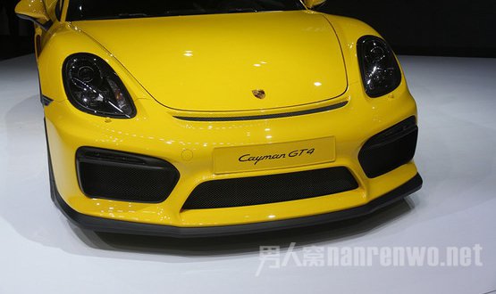 保时捷Cayman GT4 