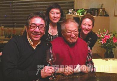 91岁金庸身体健朗还将推新作