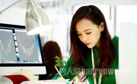 唐嫣片场突发心脏抽搐晕倒 目前已无大碍