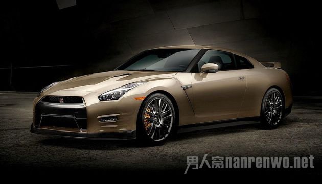 45ɫGT-R